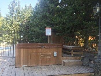 Smokey Hollow Resort Wasagaming エクステリア 写真